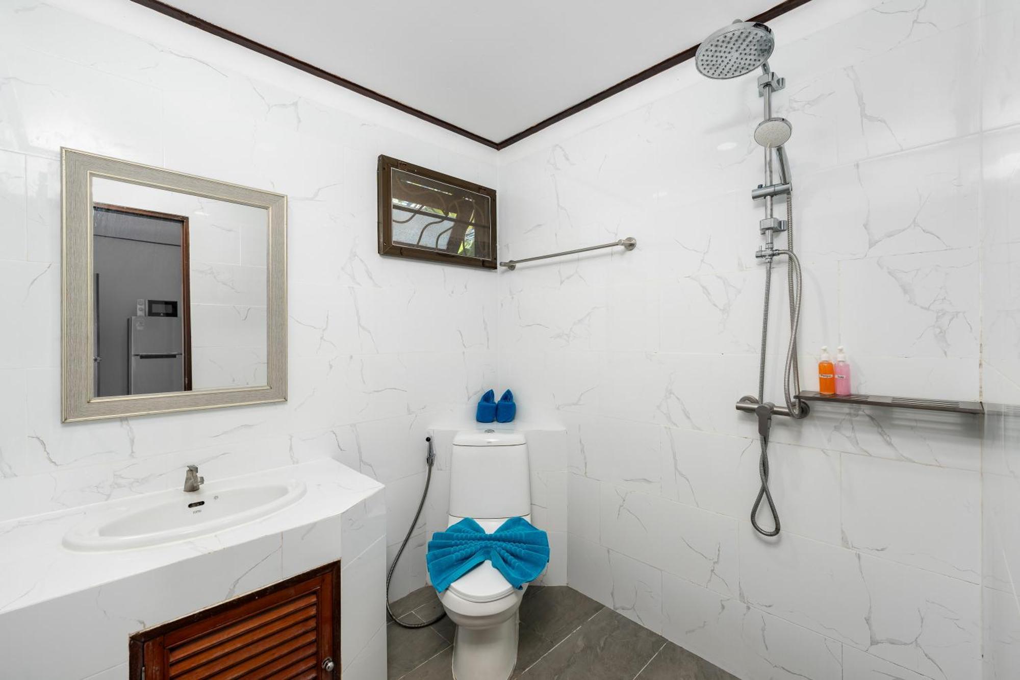 Chaweng Lakeview Residence Екстер'єр фото